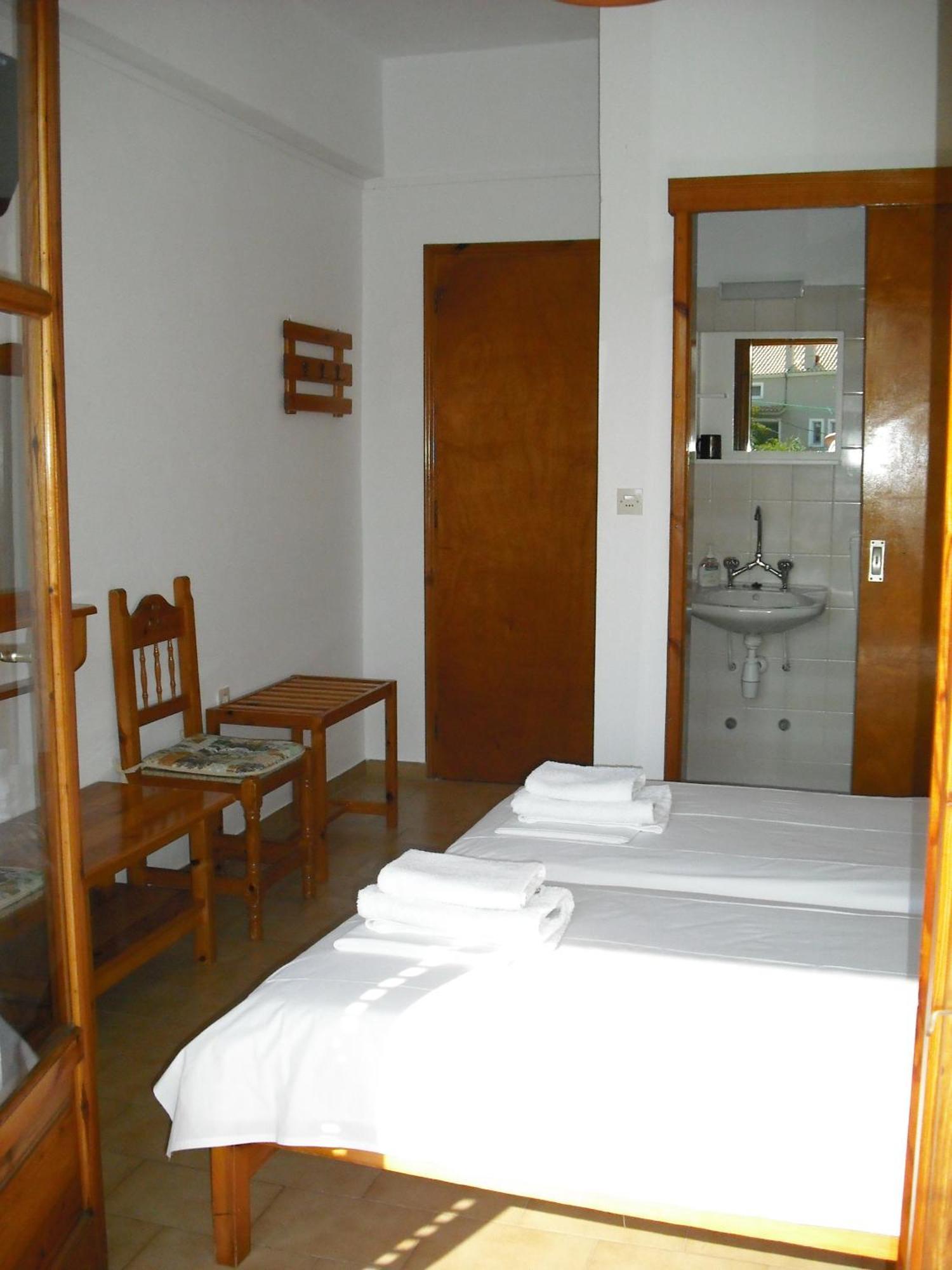 Anastasis Rental Rooms Skiathos Exterior foto